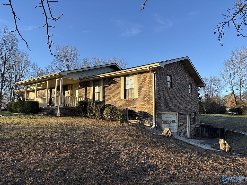 2nd image of 100 County Road 361