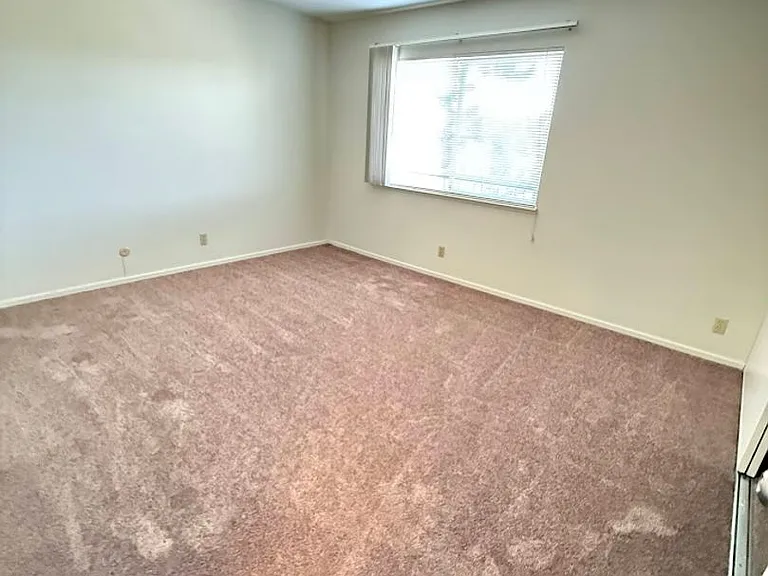 2151 Carlmont Dr — Photo 3