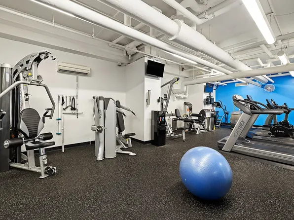 185 West End Avenue image 14 of 19