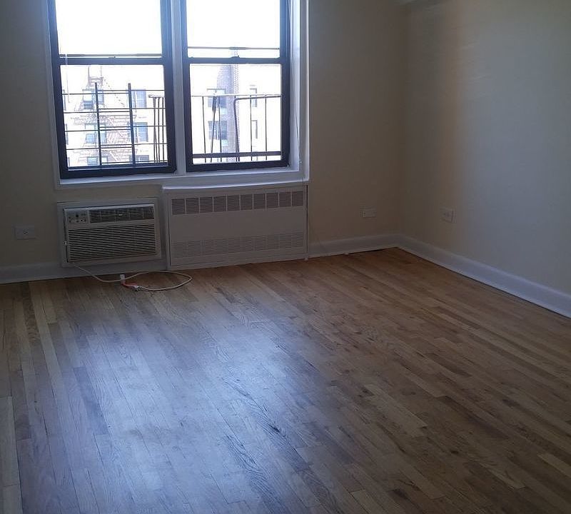 2nd image of 4850 37th St APT 2E