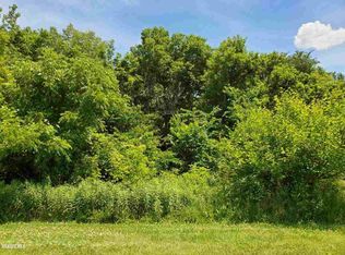 455 Jenny Ln, Elizabeth, IL 61028