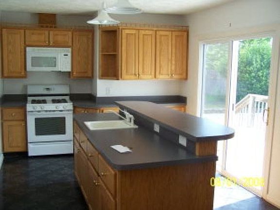5th image of 203 Mckinnon Drive