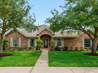 11303 Freestone Ave, Pearland, TX 77584