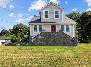 74 Cottage Rd, Carmel, NY 10512