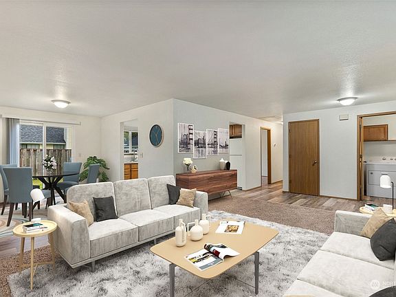 4th image of 4810 28th Avenue SE