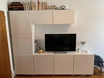 Rented by Bond New York