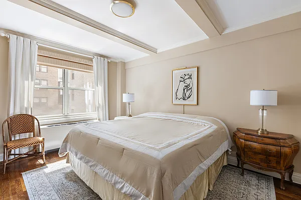 Bedroom, photo 1