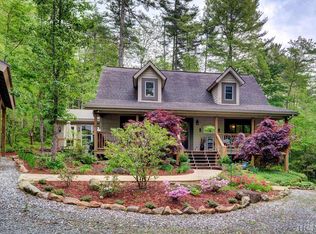 100 Nevray Ln, Cashiers, NC 28717