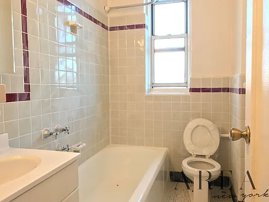 Rented by Area New York | media 20