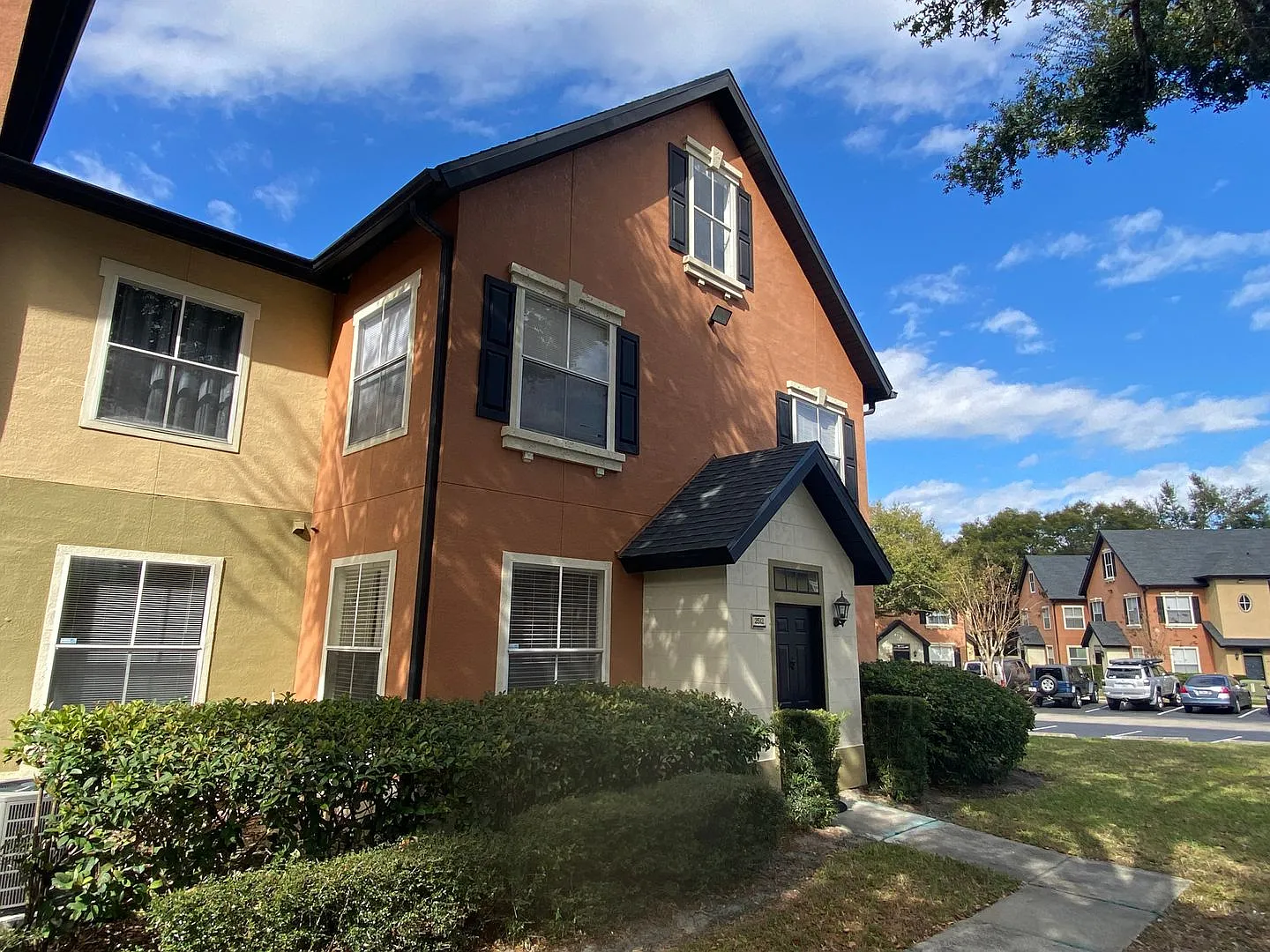 Two Bedroom Condo In Gated Community — Photo 3