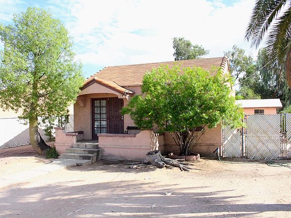 2nd image of 175 W Jacinto St