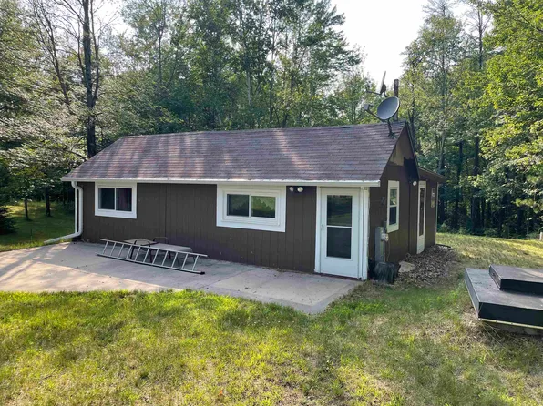 N18441 Tonys Ln, Pembine, WI 54156
