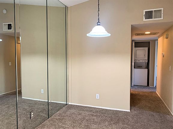 5th image of 2425 Cranston Dr Unit 228