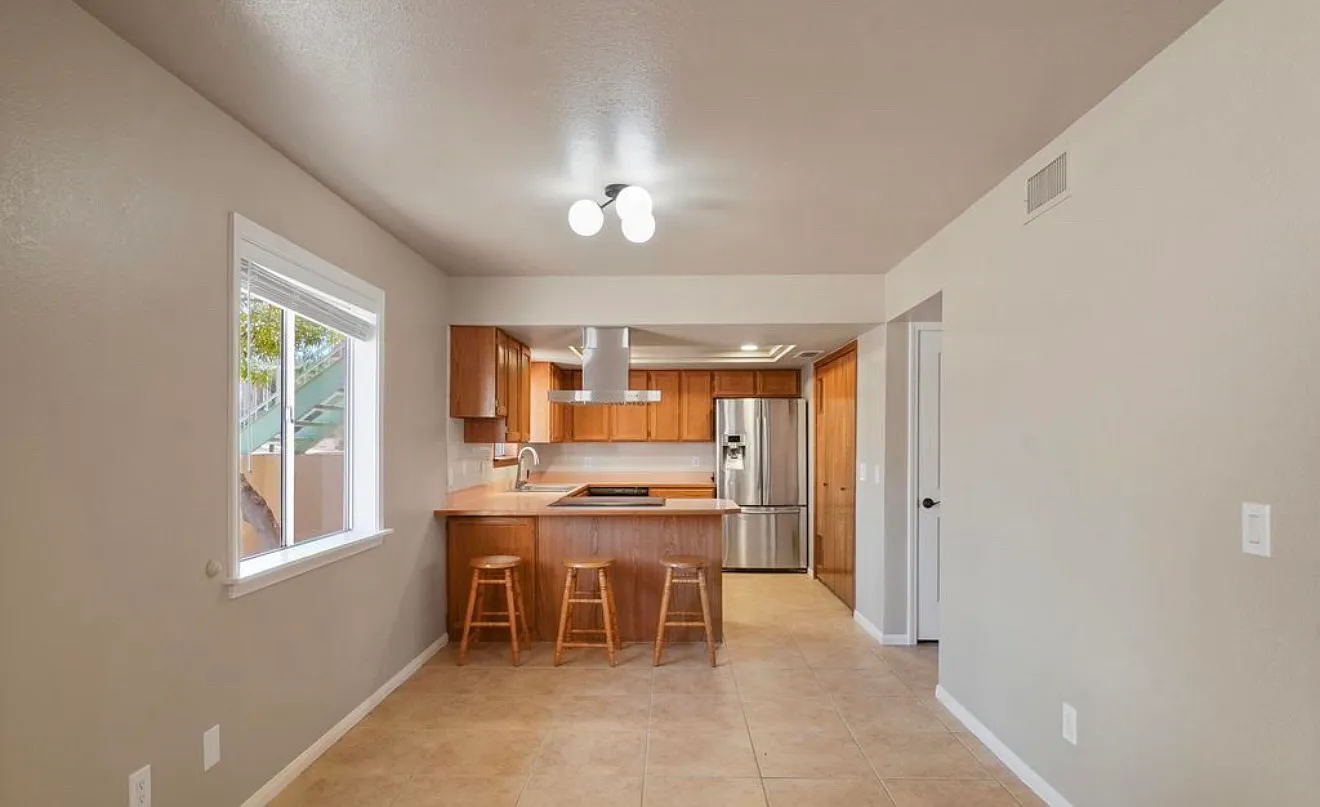 2281 McCulloch Blvd N — Photo 3