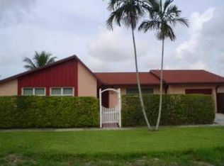 417 Old Griffin Rd, Dania Beach, FL 33004