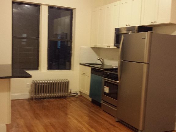 5th image of 155-17 Sanford Ave APT 4A