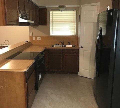 2nd image of 107 Belmont Ave