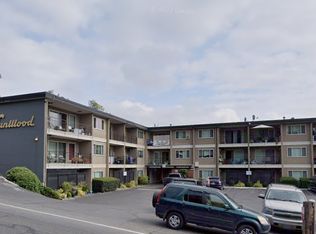 360 SW 160th St #2B-2BA, Seattle, WA 98166