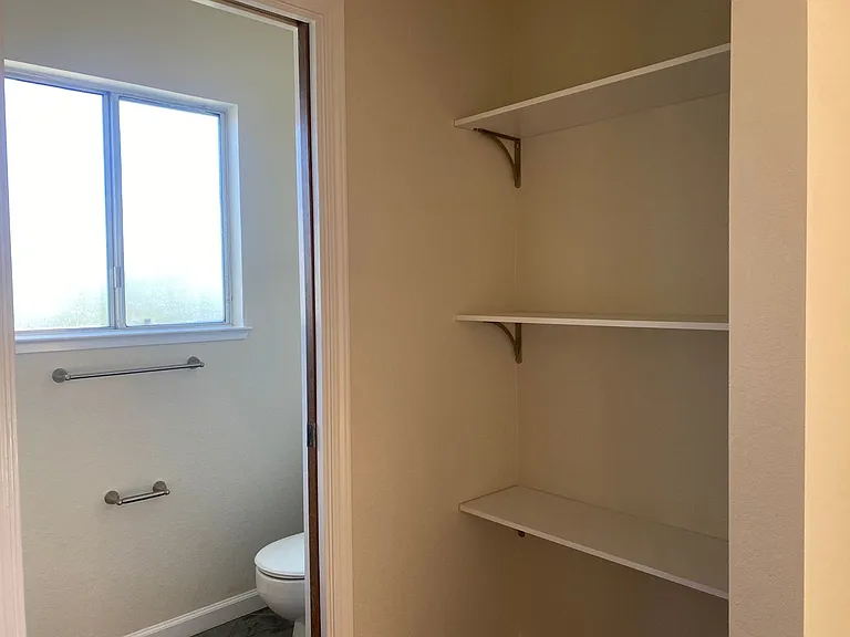 5383 Stonethrow Ct — Photo 10