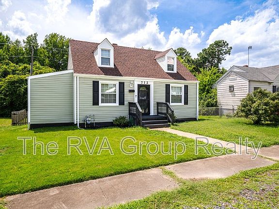 2nd image of 712 Hill Top Dr