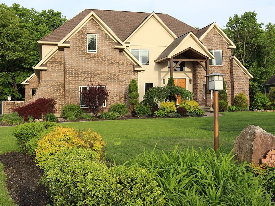 1st image of 9 Blossom Hill Ct
