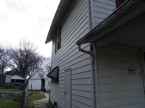 3rd image of 3103 Davenport Ave
