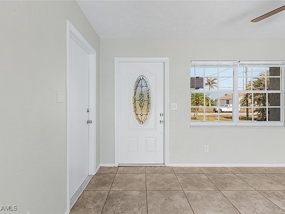 5th image of 1329 NE 21st Ave