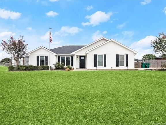 2nd image of 2536 Emily Ann Ln