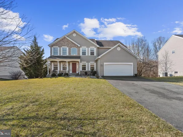 311 Cornerstone Ct, Oxford, PA 19363
