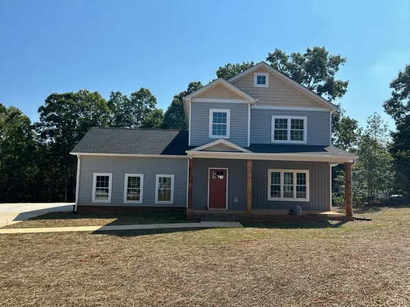 113 Walking Trail Dr, Concord, VA 24538