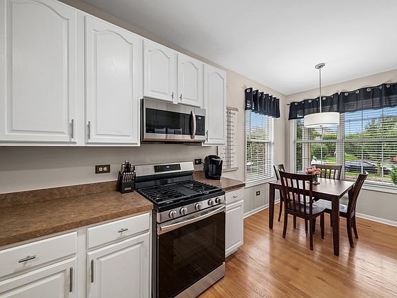 5th image of 9046 Mansfield Dr