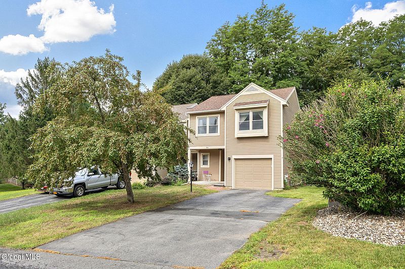 2nd image of 214 Walnut Lane