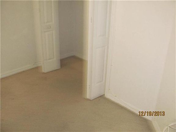 3rd image of 8814 W Flagler St APT 106