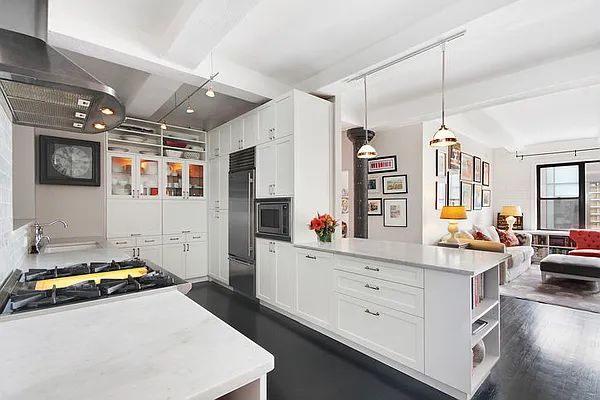 Sold by Peter McCuen & Associates | media 33