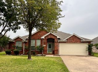 9 Mary Lou Ct, Mansfield, TX 76063
