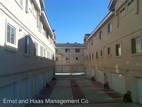 5th image of 11330 215th St APT 01