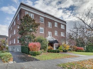 1902 Bigelow Ave N APT 201, Seattle, WA 98109