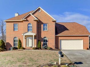 10086 Highgate Cir, Knoxville, TN 37931
