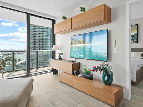 501 NE 31st St Unit 1201, Miami, FL 33137