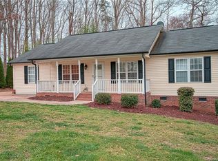 9022 Meredith Leigh Ln, Cherryville, NC 28021