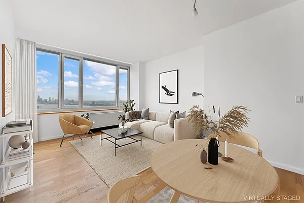 Sold by Compass | media 10