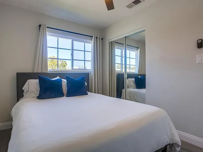 5013 Conrad Ave — Photo 37