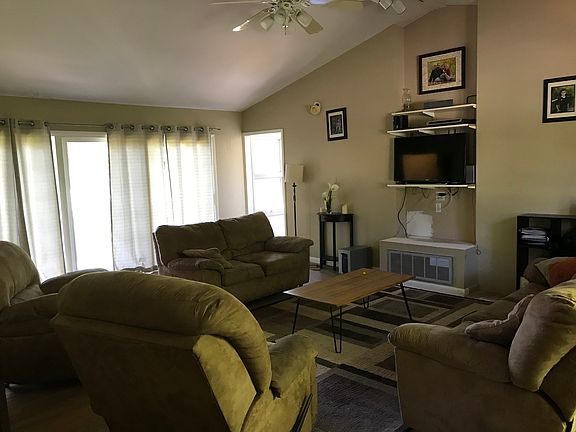 Main floor living room