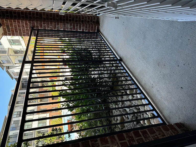 The Kirkwood Apartments at Edgewood — Photo 73