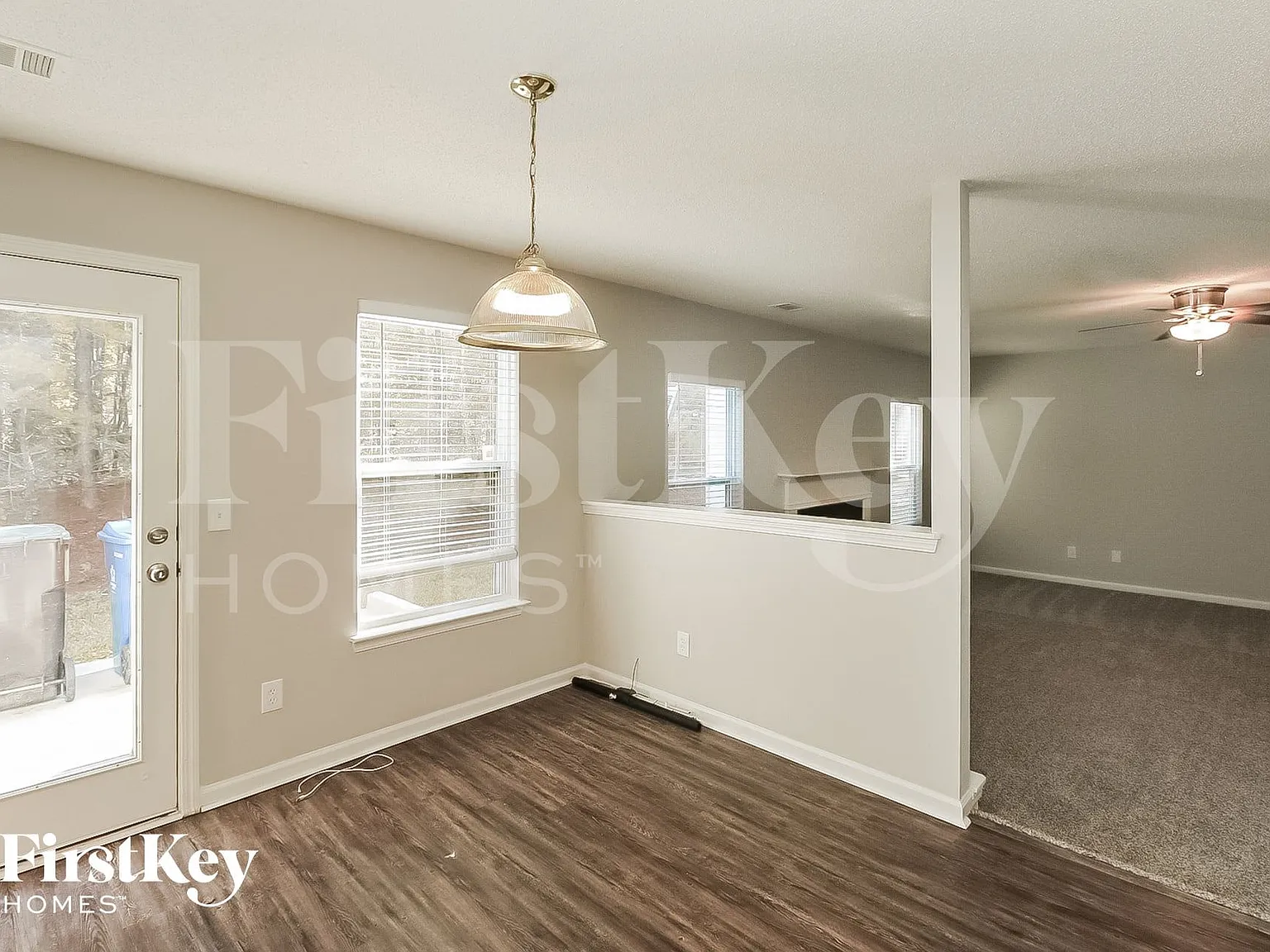 6 bed, 3.0 bath, 3638 sqft, $3,315 — Photo 4