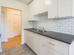 80 Speers Rd #1-BEDROOM, Oakville, ON L6K2E6