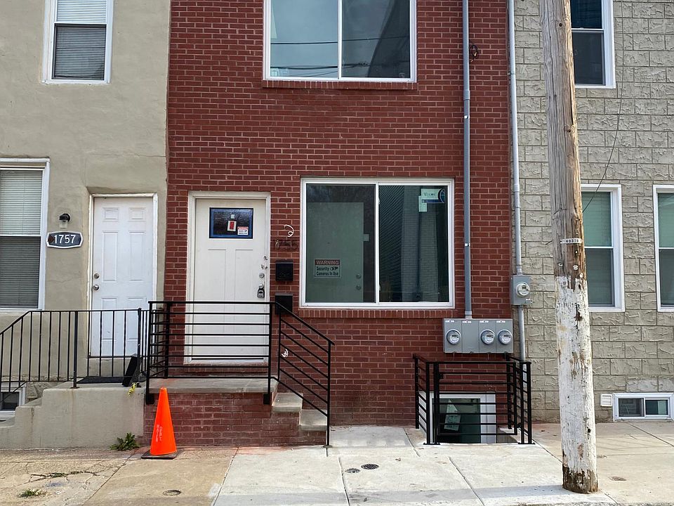 1st image of 1755 N Croskey St #2