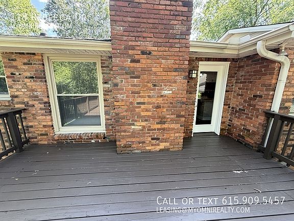 2nd image of 118 Rebecca Dr
