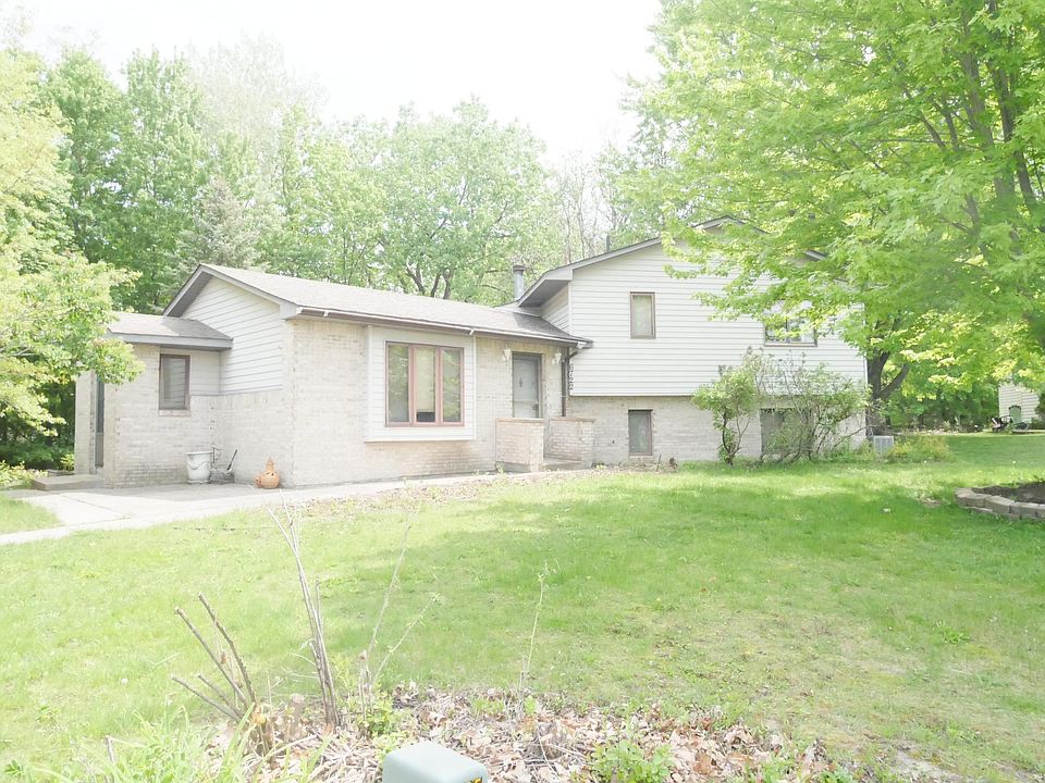 1st image of 6722 13th Street Cir