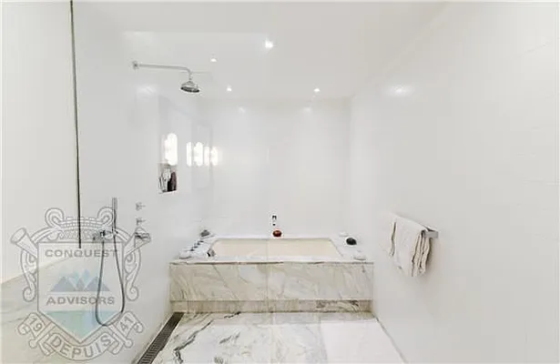 Sold by ConquestAdvisors | media 20